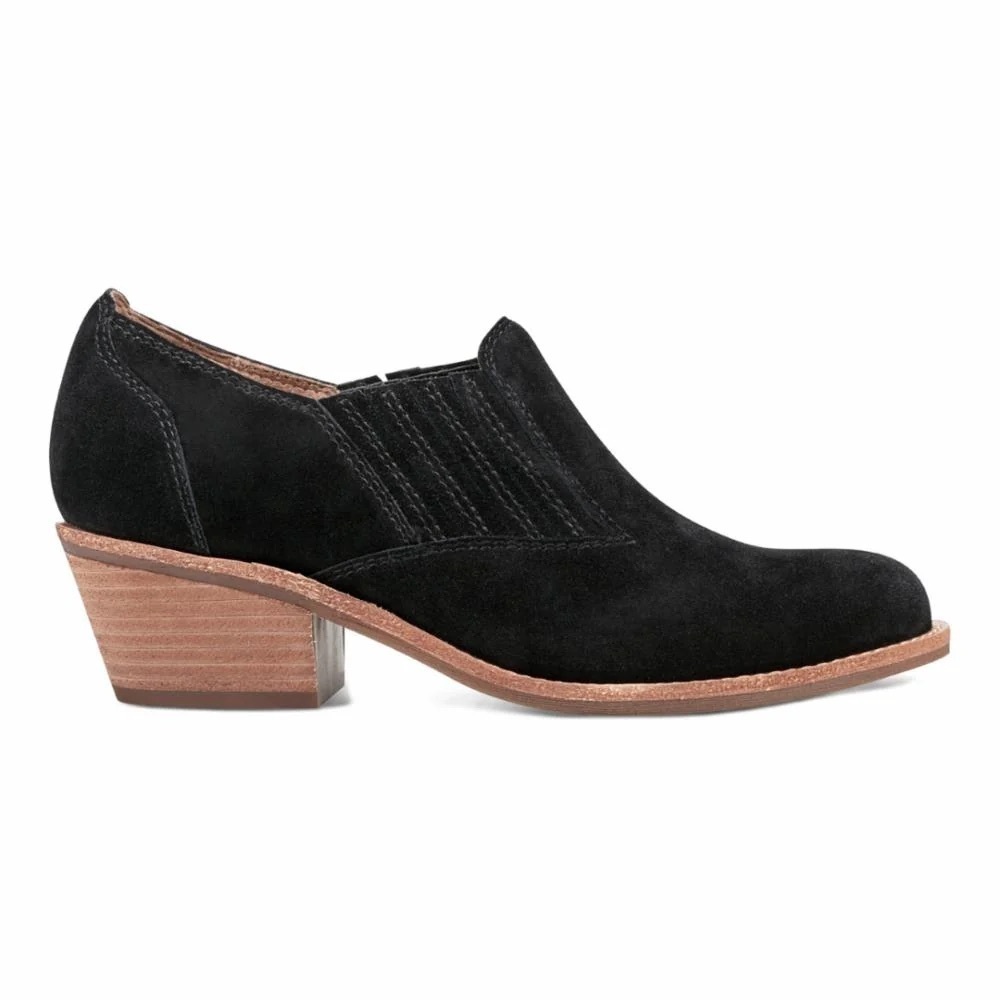 Women's Jalin Block Heel Slip-On
Visit Casual Booties